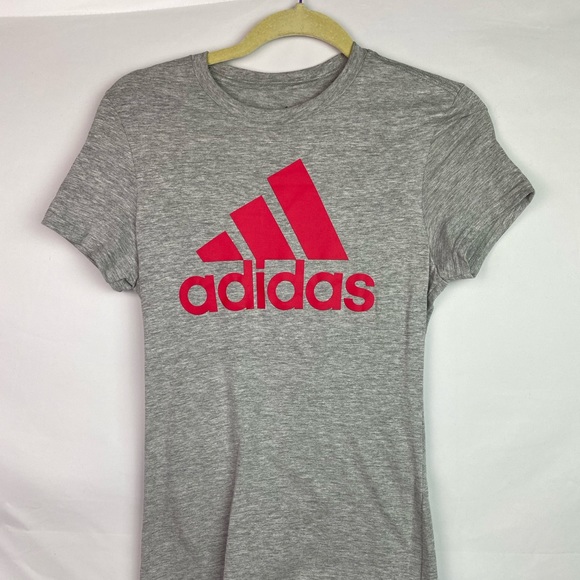 adidas Tops - Adidas gray T-shirt